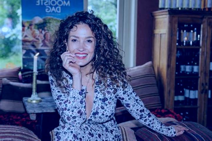 Amelia, 28 — Escort in Middelbeers, Netherlands