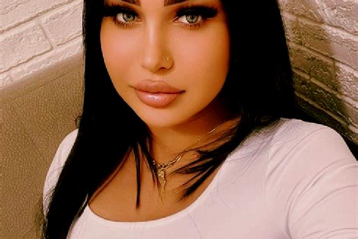 Amelia, 28 — Escort in Neffes, France