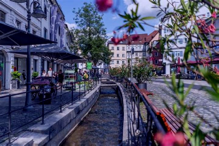 Amelia, 28 — Escort in Rabensburg, Austria