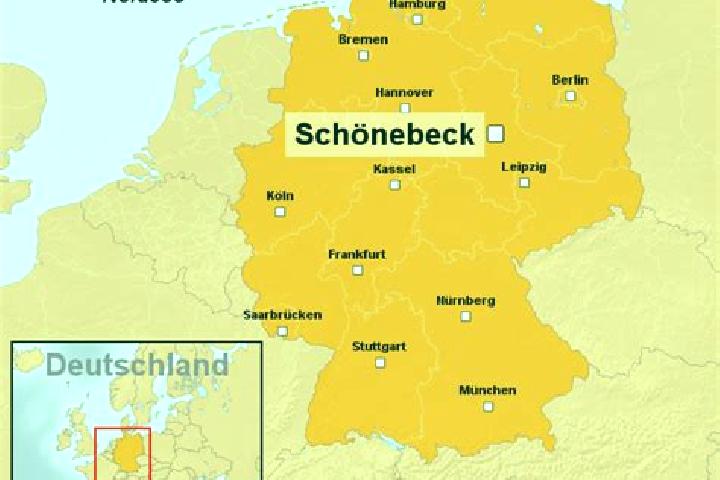 Amelia, 28 — Escort in Schoenbeck, Germany