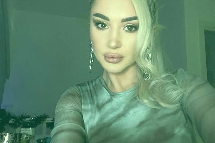 Amelia, 29, a blonde grey-eyed middle eastern companion based in Lalpania. Offering Fetish, Tantra, GFE, Domination, Roleplay. Available for incall and outca...