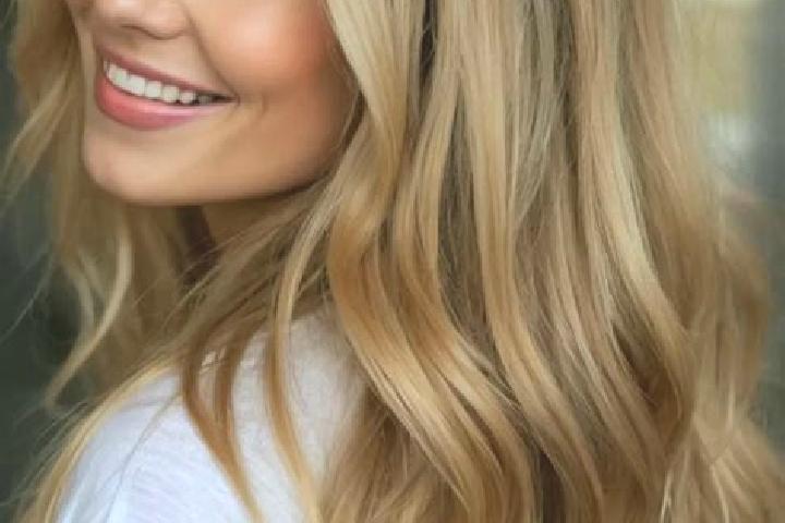Amelia, 29, a dark blonde hazel-eyed ebony companion based in Samo. Offering CIM, Massage, Erotic Massage, Duos. Available for incall and outcall, day and ev...