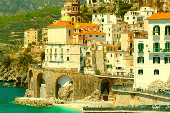 Amelia, 29 — Escort in Arzene, Italy