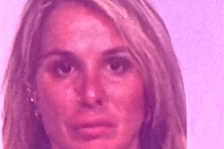 Amelia, 29 — Escort in Calestano, Italy