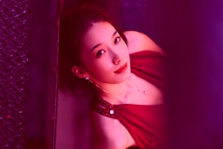 Amelia, 29 — Escort in Daiyao, China
