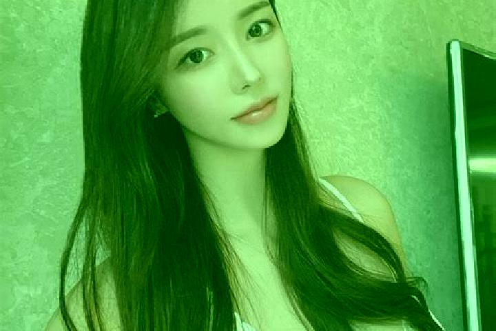 Amelia, 29 — Escort in Guanjiachuan, China