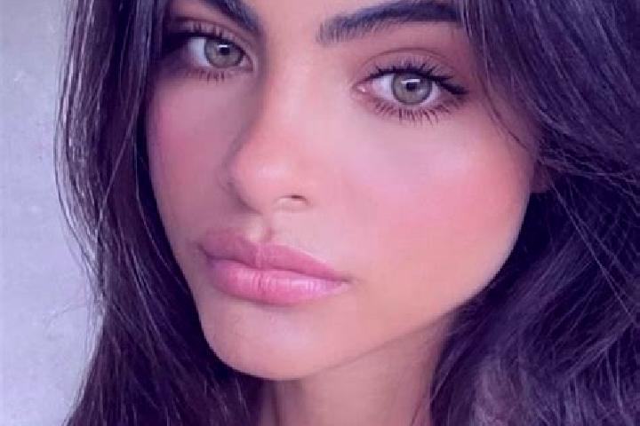 Amelia, 30, a black hazel-eyed latina companion based in Nerkunram. Offering A-Level, Striptease, 69, GFE. Available for incall and outcall, day and evening ...