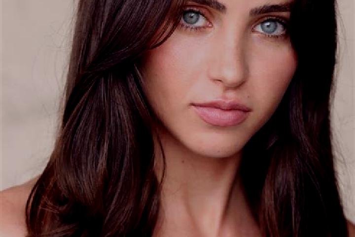 Amelia, 30, a brunette brown-eyed indian companion based in Lucoli. Offering Party Girl, Massage, GFE. Available for incall and outcall, overnight bookings a...