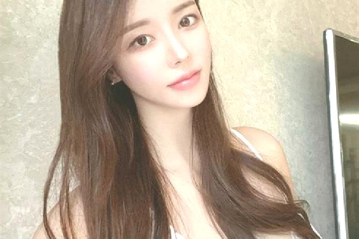 Amelia, 30 — Escort in Kuantian, China