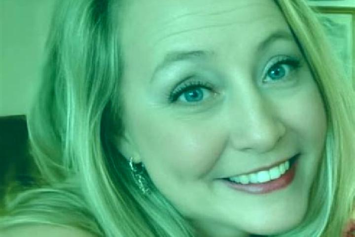 Amelia, 30 — Escort in Rimersburg, United States