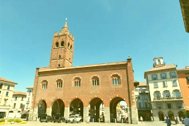 Amelia, 30 — Escort in San Pantaleone, Italy