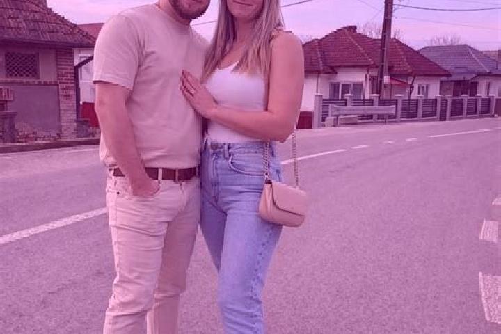 Amelia, 30 — Escort in Seini, Romania