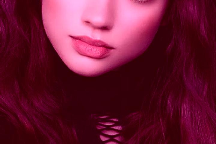 Amelia, 32, a brunette dark-eyed european companion based in Vadanappally. Offering Domination, Travel Companion, Dinner Date, Prostate Massage. Available fo...