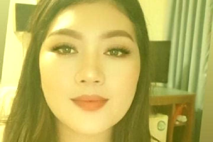 Amelia, 32, a red dark-eyed asian companion based in La Prairie. Offering Tantra, Travel Companion. Available for incall and outcall, day and evening dates.