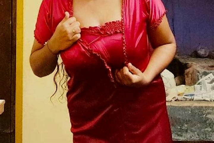 Amelia, 32 — Escort in Dharmapuri, India