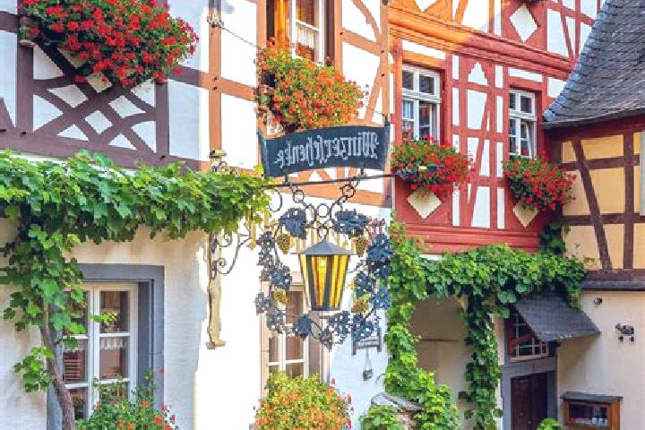 Amelia, 32 — Escort in Lorzweiler, Germany