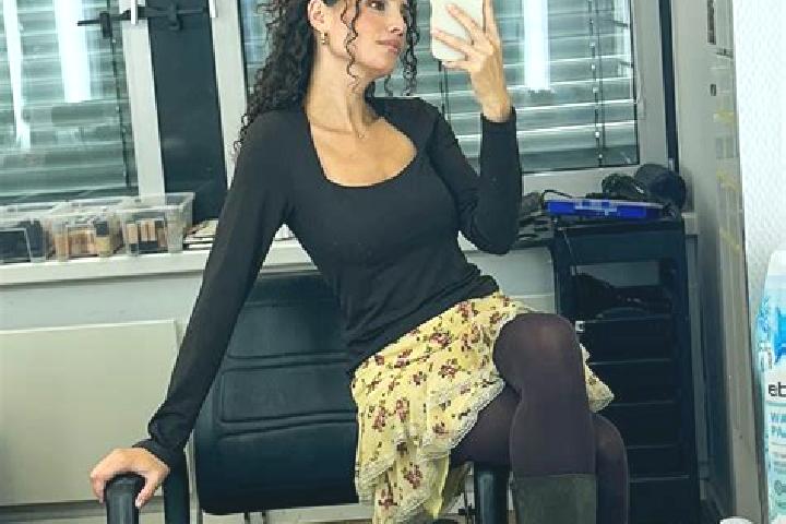 Amelia, 32 — Escort in Menz, Germany