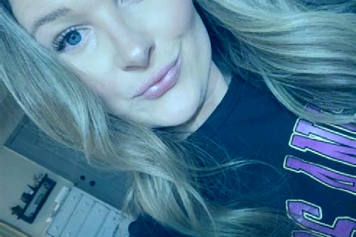 Amelia, 32 — Escort in South Coffeyville, United States