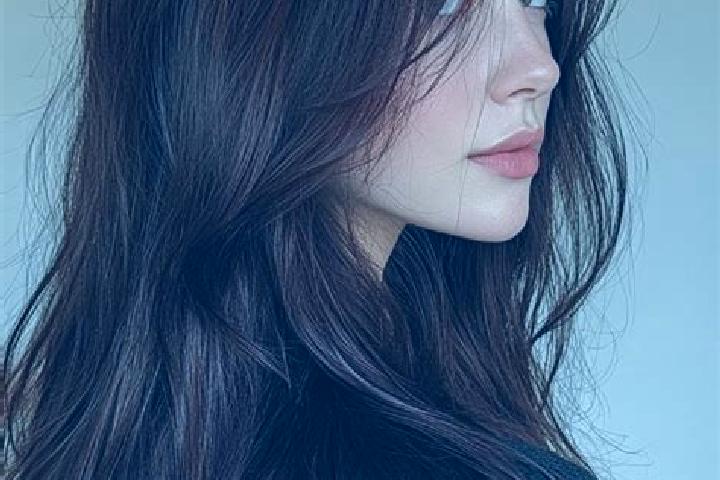 Amelia, 33, a auburn brown-eyed asian companion based in Servon-sur-Vilaine. Offering A-Level, GFE, Duos. Available for incall and outcall, day and evening d...