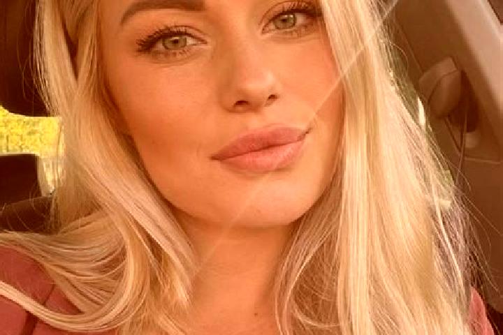 Amelia, 33, a blonde hazel-eyed middle eastern companion based in Paledang. Offering Couples, GFE, Erotic Massage. Available for incall and outcall, day and ...