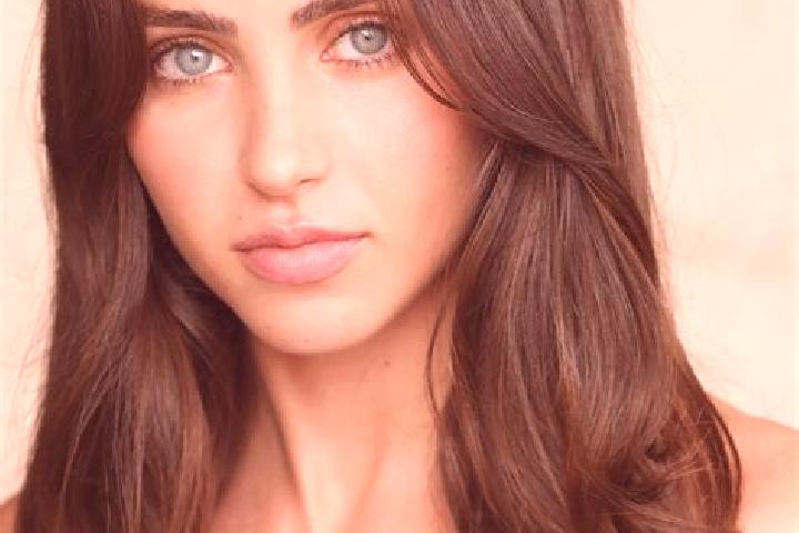 Amelia, 33, a brunette dark-eyed mediterranean companion based in Burton. Offering Couples, Erotic Massage, Party Girl. Available for incall and outcall, ove...