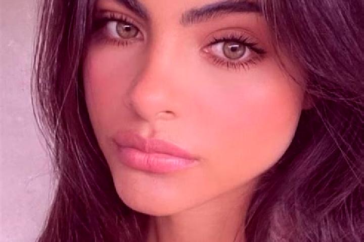 Amelia, 33, a chestnut hazel-eyed indian companion based in Kuluncak. Offering Massage, 69, Erotic Massage. Available for incall and outcall, overnight booki...