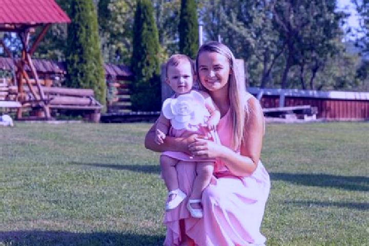 Amelia, 33 — Escort in Ocna Sugatag, Romania