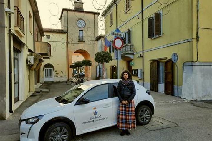 Amelia, 33 — Escort in Sant Agata sul Santerno, Italy