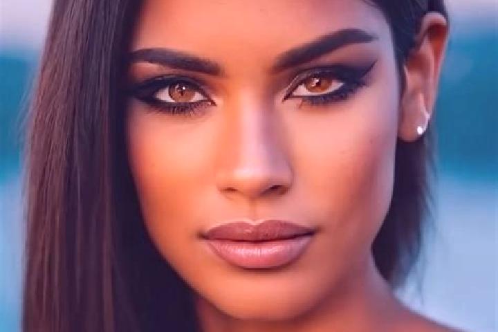 Amelia, 34, a auburn amber-eyed latina companion based in Martaban. Offering CIM, Domination, GFE, Couples. Available for incall and outcall, day and evening...