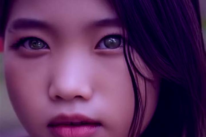 Amelia, 34, a auburn green-eyed asian companion based in Cerro Largo. Offering BDSM, Travel Companion, Roleplay, Tantra. Available for incall and outcall, ov...
