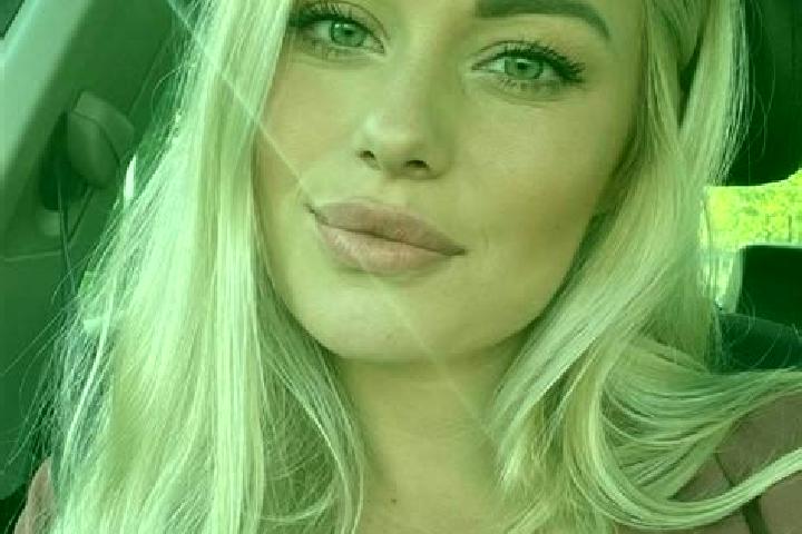 Amelia, 34, a blonde hazel-eyed caribbean companion based in Kampenhout. Offering Striptease, Girlfriend Experience, A-Level, OWO. Available for incall and o...