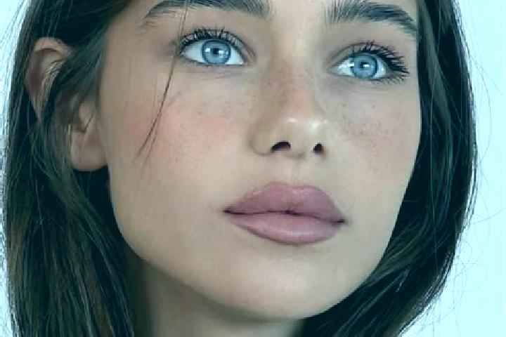 Amelia, 34, a brunette brown-eyed mediterranean companion based in Marsiling. Offering Travel Companion, Striptease, Couples. Available for incall and outcal...