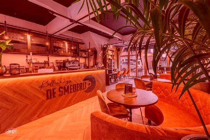 Amelia, 34 — Escort in Baaigem, Belgium