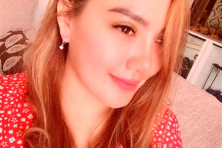 Amelia, 34 — Escort in Banjar Gede, Indonesia