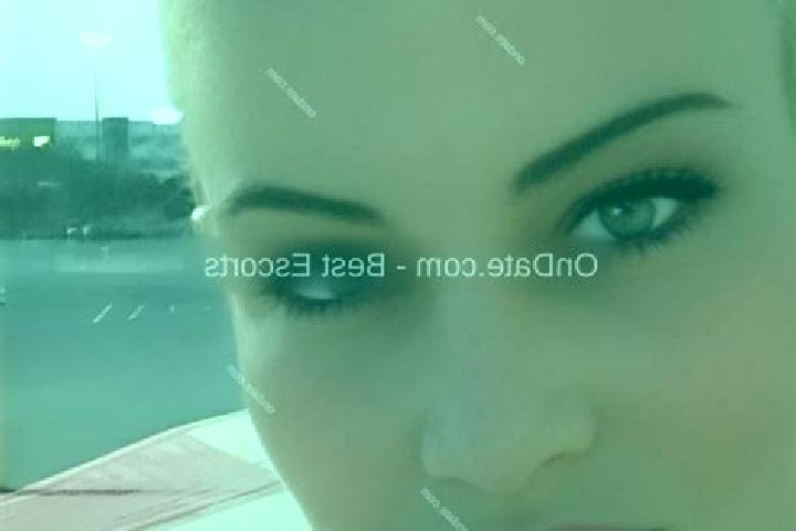 Amelia, 34 — Escort in Belyaninovo, Russia