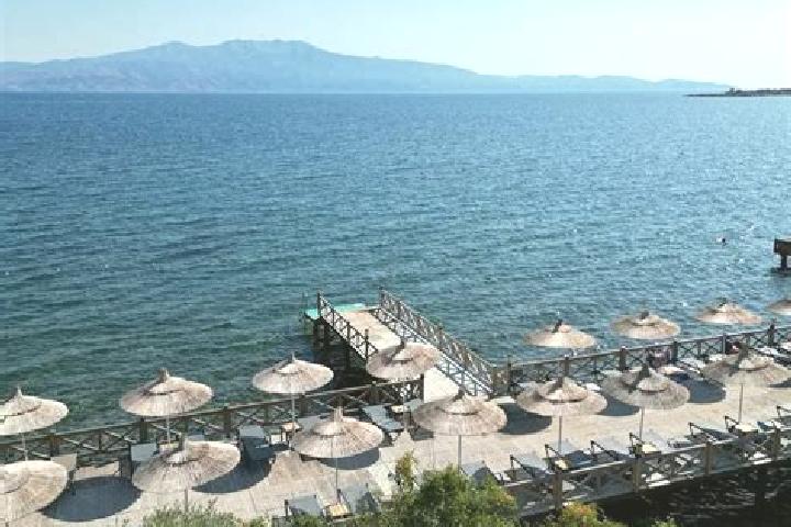 Amelia, 34 — Escort in Dionysos, Greece