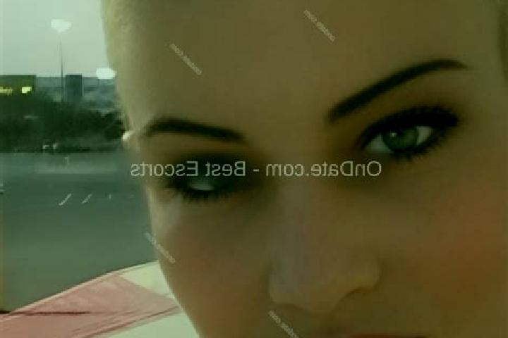 Amelia, 34 — Escort in Ghirisa, Romania