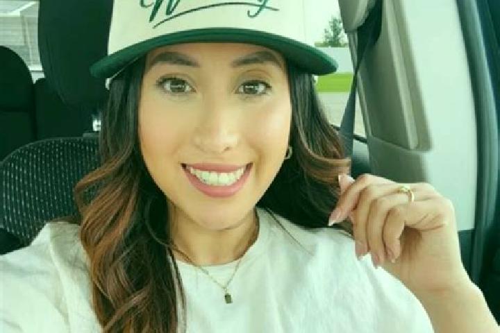 Amelia, 34 — Escort in Heyburn, United States