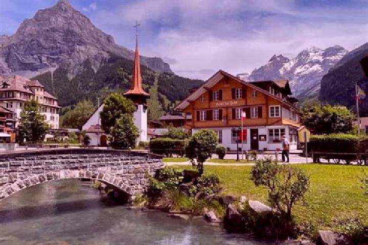 Amelia, 34 — Escort in Kandersteg, Switzerland