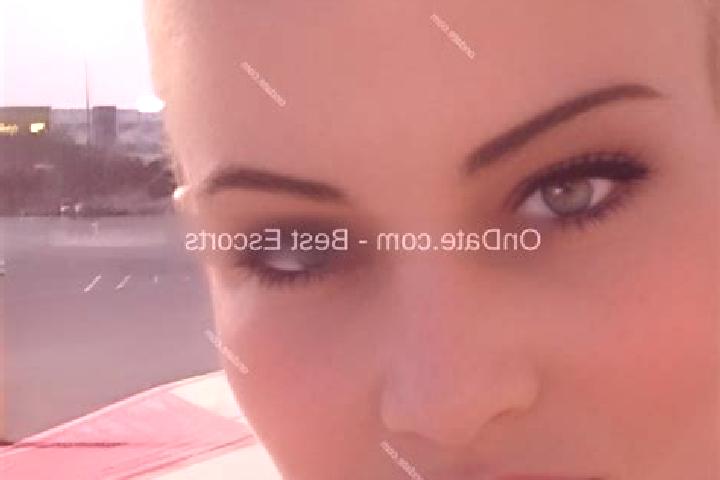 Amelia, 34 — Escort in Maeser, United States