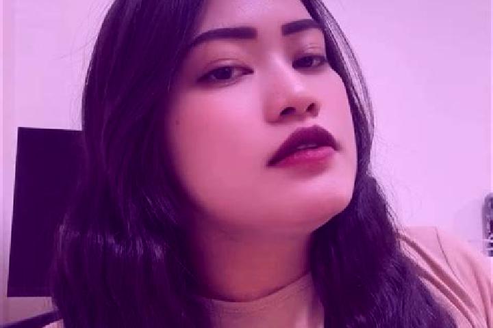 Amelia, 34 — Escort in Muling, China