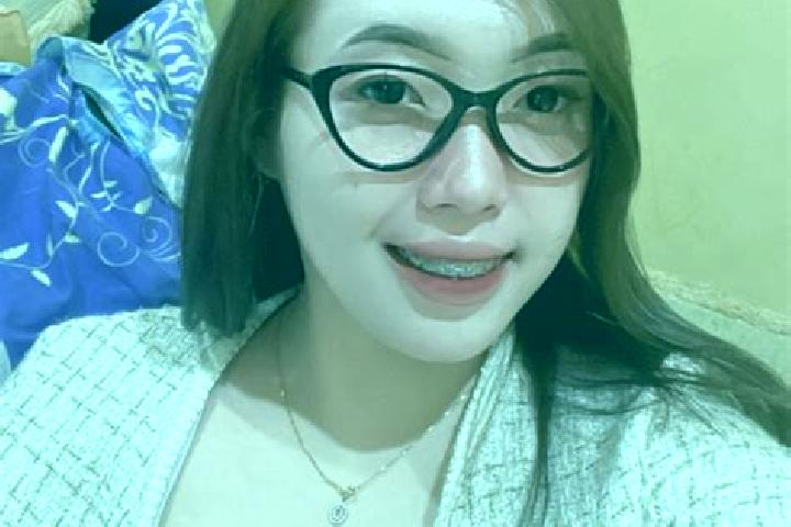 Amelia, 34 — Escort in Paciran, Indonesia