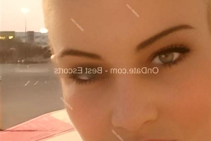 Amelia, 34 — Escort in Rinbung, China