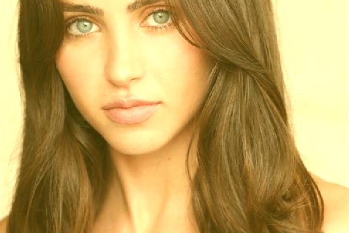 Amelia, 35, a brunette blue-eyed caribbean companion based in Umbuldamar. Offering Dinner Date, Domination, Party Girl, OWO. Available for incall and outcall...