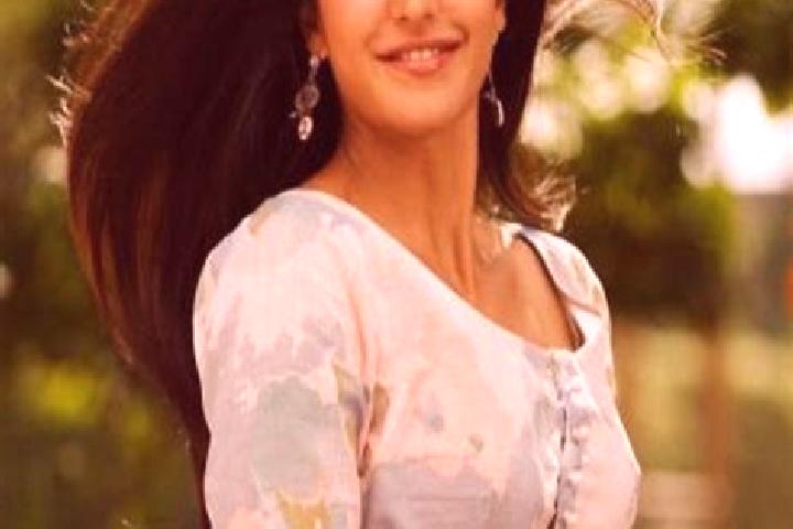 Amelia, 35 — Escort in Ajab Shir, Iran