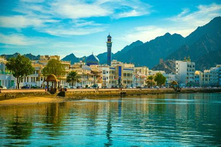 Amelia, 35 — Escort in Bawshar, Oman