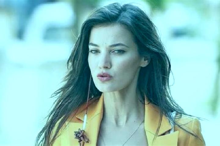 Amelia, 35 — Escort in Kaygisiz, Turkey