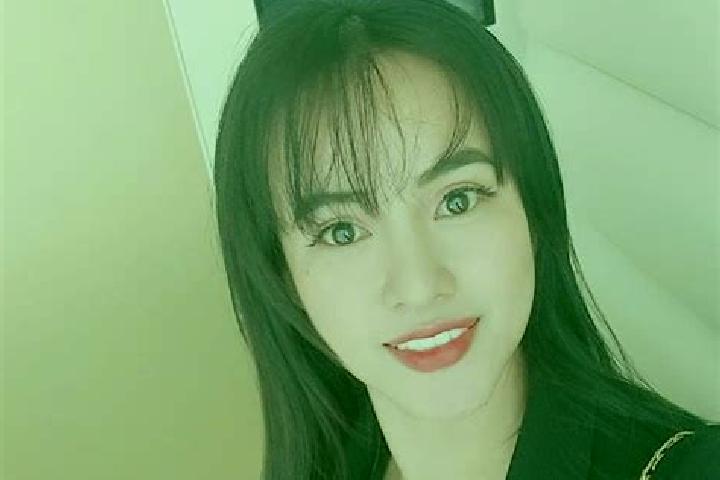 Amelia, 35 — Escort in Kola Sar, Iran