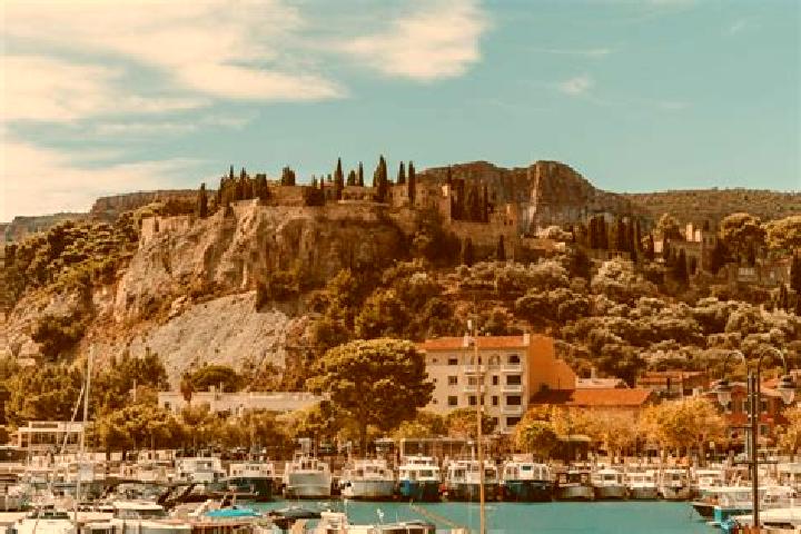 Amelia, 36 — Escort in Cassis, France