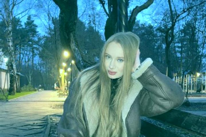 Amelia, 36 — Escort in Staryye Ozinki, Russia